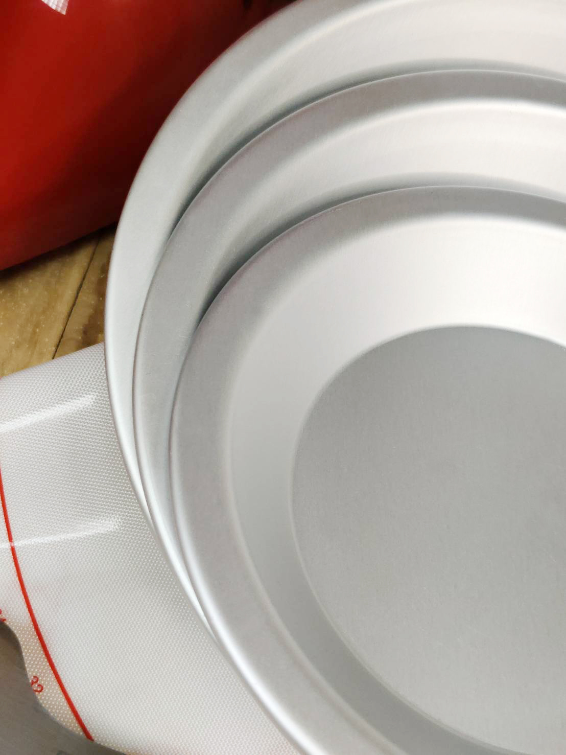Round Cake Pan